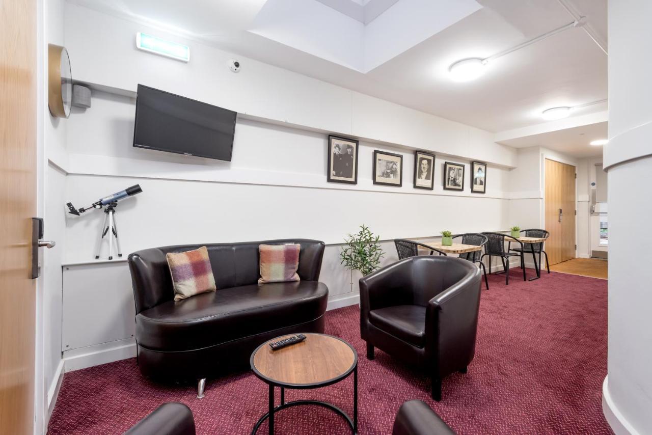 Smith Place Hotel EDI Buitenkant foto